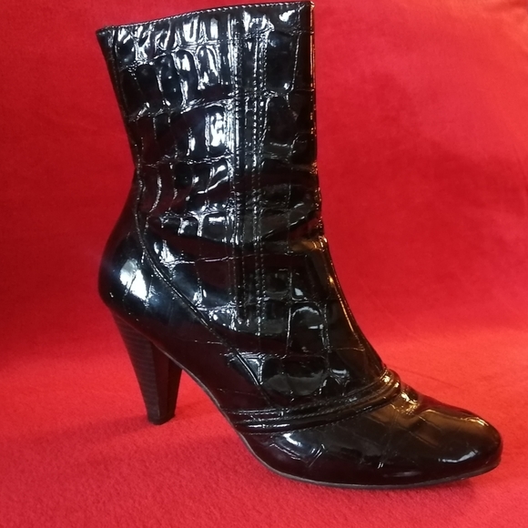 Patent Leather Alligator Ankle Boots - Picture 5 of 9